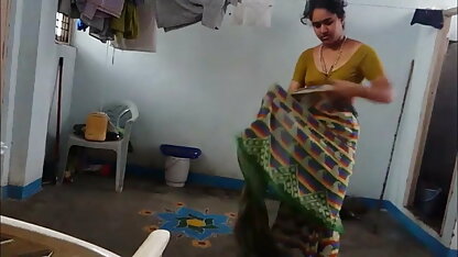 लौरा गधा में बकवास करने की कोशिश करता है इंग्लिश की सेक्सी मूवी