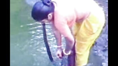 मालकिन मुर्गा पीड़ितों इंग्लिश सेक्सी मूवी सड़क में
