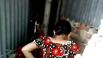 माँ बेटा सिखाता है कैसे बकवास करने के लिए सेक्सी इंग्लिश ब्लू वीडियो महिलाओं में