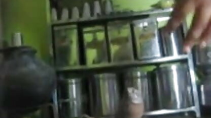 युवा Julia Ann कैंची के साथ बीपी पिक्चर इंग्लिश सेक्सी टीन