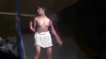 किकी मिठाई इंग्लिश सेक्सी मूवी वीडियो बेकार है और एक बालों वाले आदमी बेकार है