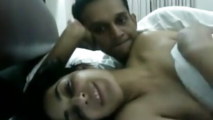 सेक्सी असाधारण किशोर खुद को छूने के सेक्सी मूवी इंग्लिश में साथ उनके युवा शरीर और तंग कूच