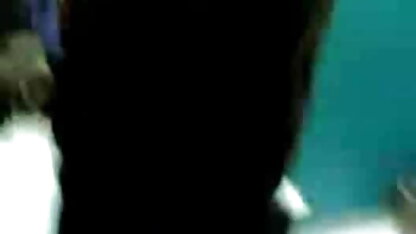 रोड्स लेता है एक इंग्लिश पिक्चर इंग्लिश सेक्स पूरा मुंह के तहत तालिका