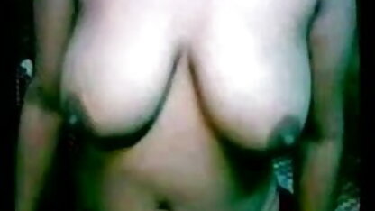 Mommybb दाना उसके सौतेले बेटे इंग्लिश सेक्सी वीडियो पिक्चर seduces के लिए है!