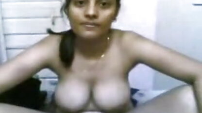 लीज़ा ऐन फट लोचदार सेक्सी नंगी इंग्लिश फिल्म पैंट के माध्यम से पिछवाड़े में गड़बड़