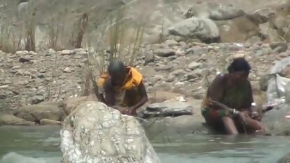 लेहा मैटीटी ने पीटर स्कूली छात्राओं के गधे में एक डिल्डो को गर्म किया और गड़बड़ इंग्लिश सेक्सी ब्लू फिल्म कर दिया