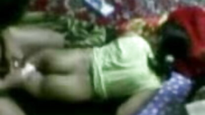 परिपक्व सेक्सपत्नी प्रेमी और पति के लिए इंग्लिश पिक्चर सेक्सी फुल संबंध बनाता है