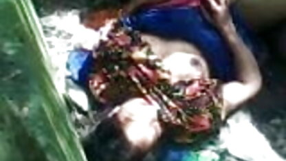 बीडीएसएम चमड़े के कपड़े हिंदी इंग्लिश सेक्सी पिक्चर वीडियो के साथ लाल बालों वाली कठपुतली कार्ली