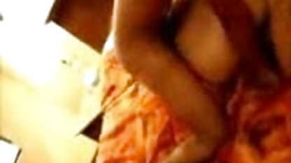 मेरी प्यारी पत्नी के साथ seduces इंग्लिश बीपी सेक्सी फिल्म और मेरे लिए masturbates