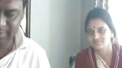 भाग्यशाली आदमी दो वह पुरुष एक सेक्सी पिक्चर इंग्लिश में बार में!