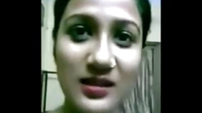 क्लारा गोल्ड सिंहासन के खेल के इस पैरोडी इंग्लिश सेक्स मूवी हिंदी में में एक विशाल डिक द्वारा गड़बड़ है