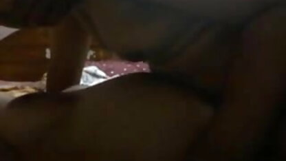 बड़े सेक्सी पिक्चर मूवी इंग्लिश में चूची ब्रिट drizzles दो बार