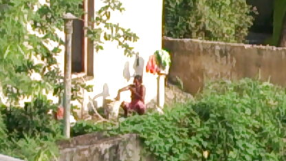 समलैंगिक धोखा इंग्लिश सेक्सी मूवी देती है स्नान में